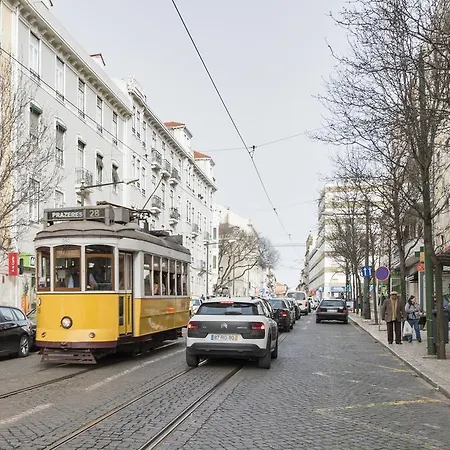 Charming Tram 28 Appartamento Lisbona