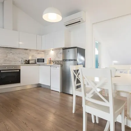 Lägenhet Charming Tram 28